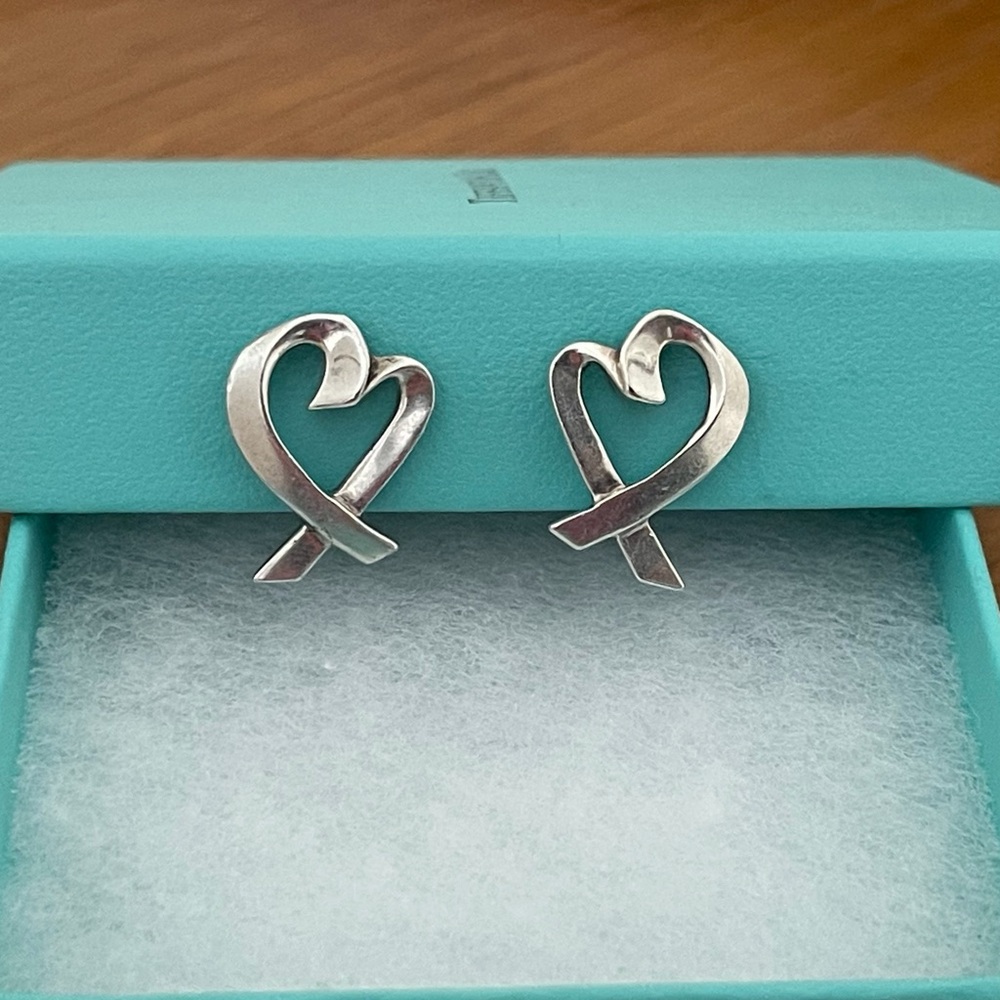 Vintage Tiffany & Co Paloma Picasso  Loving Heart Earrings.